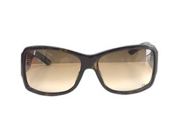 gafa de sol se&ntilde;ora dior cottage 1