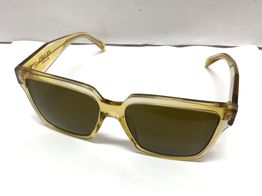 gafa de sol señora prada spr 24z