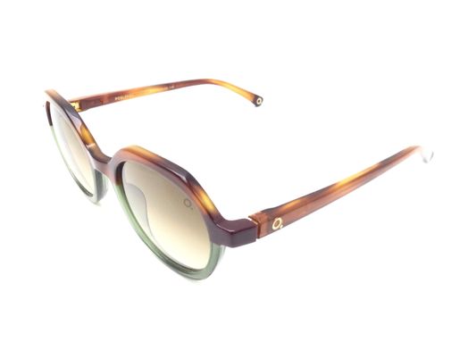 &oacute;culos de sol homem etnia barcelona poblenou hvgr