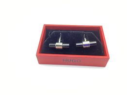 gemelos de marca hugo boss