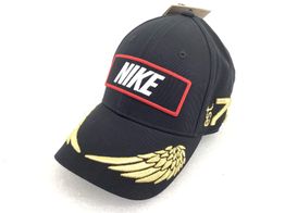 gorra de marca nike