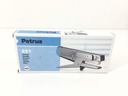 grapadora manual petrus 221