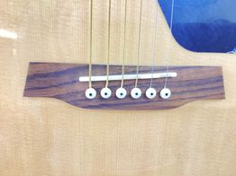 guitarra ac&uacute;stica walden d350/w