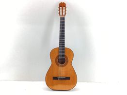 guitarra clasica admira fiesta