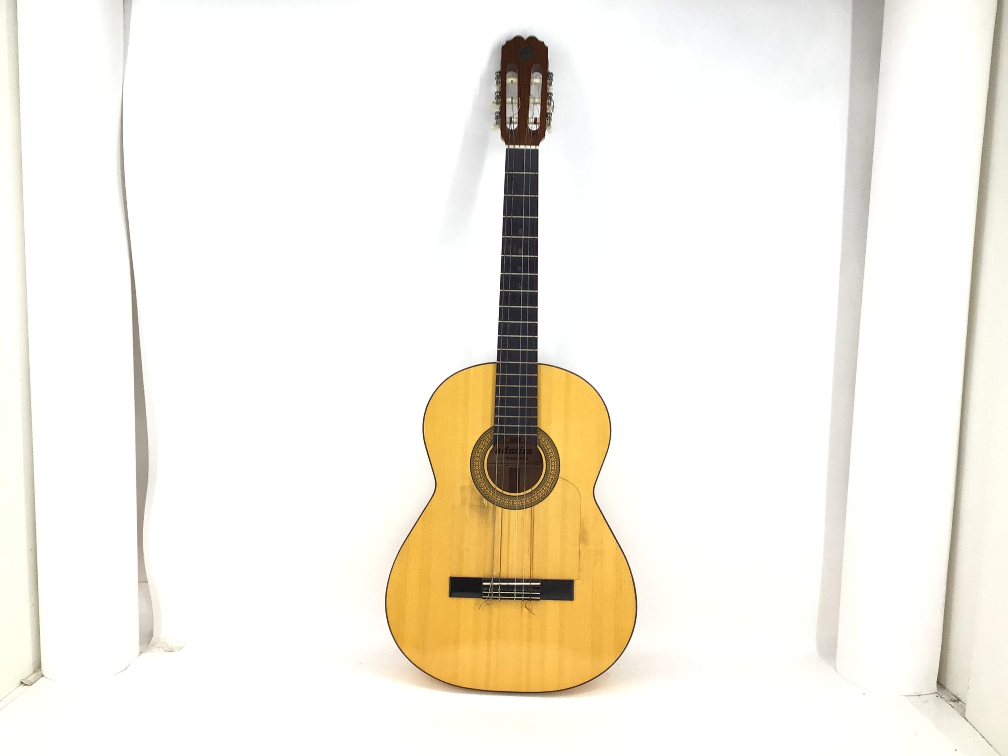 GUITARRA CLASICA
