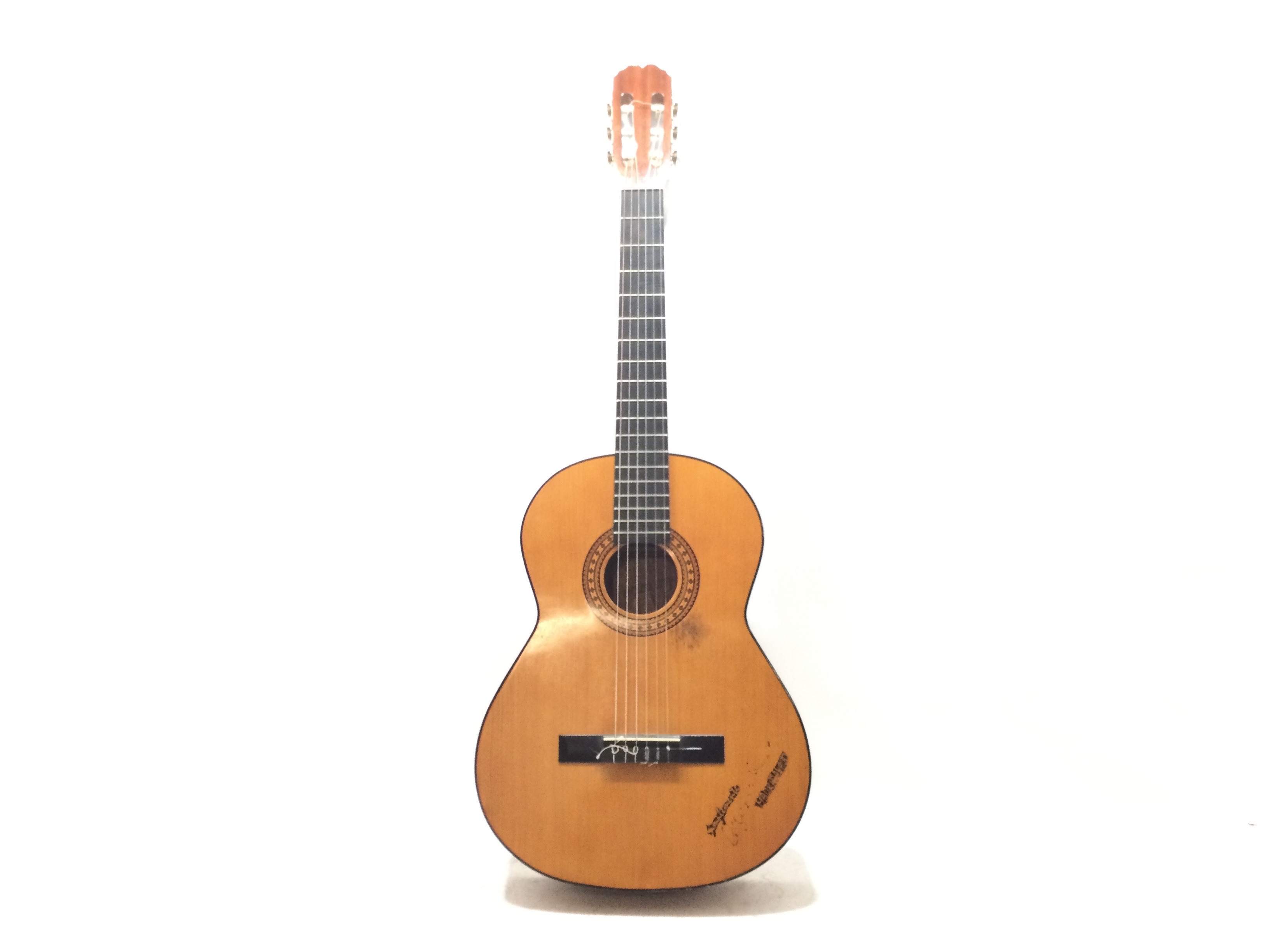 GUITARRA CLASICA