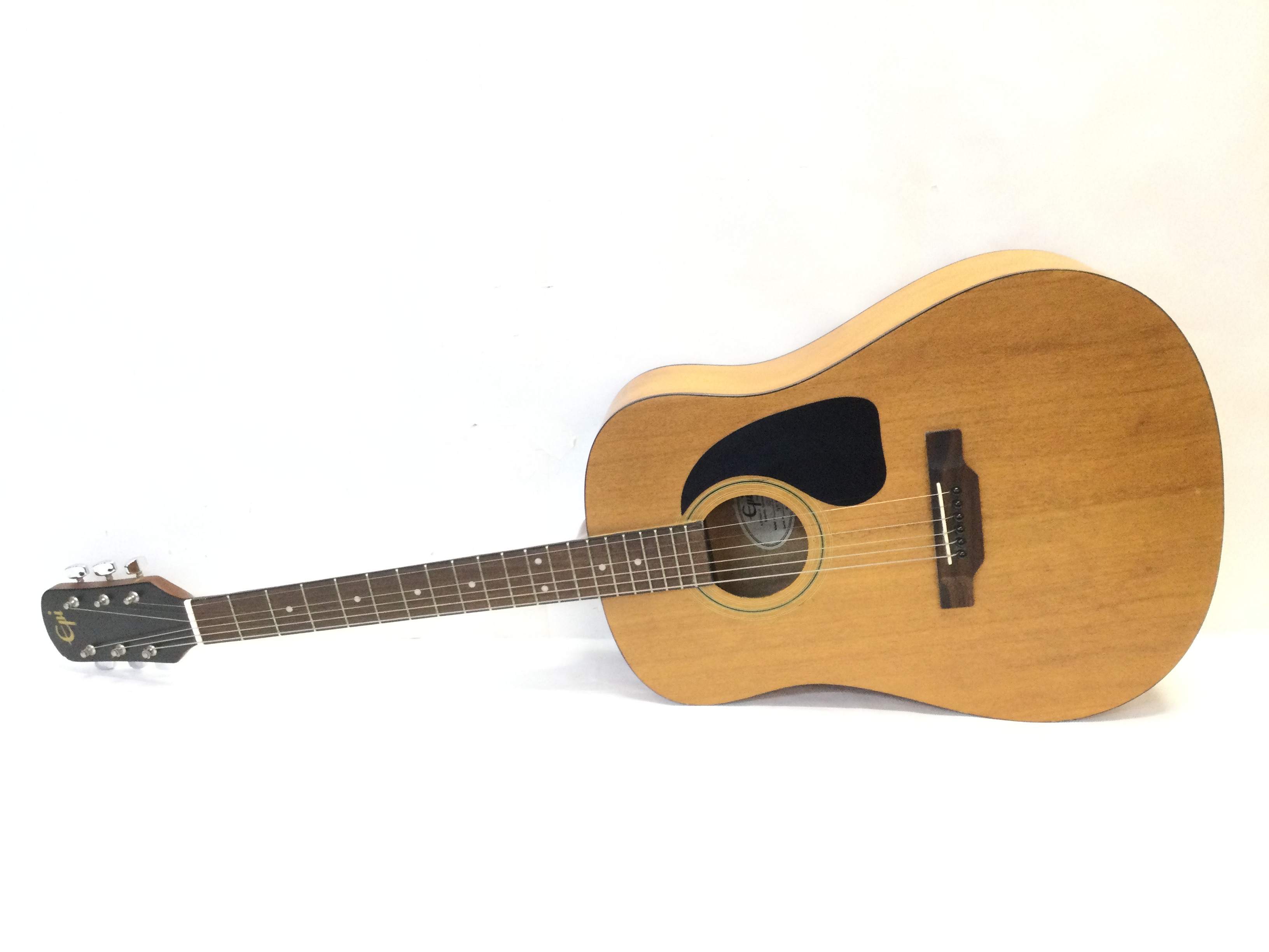 GUITARRA CLASICA