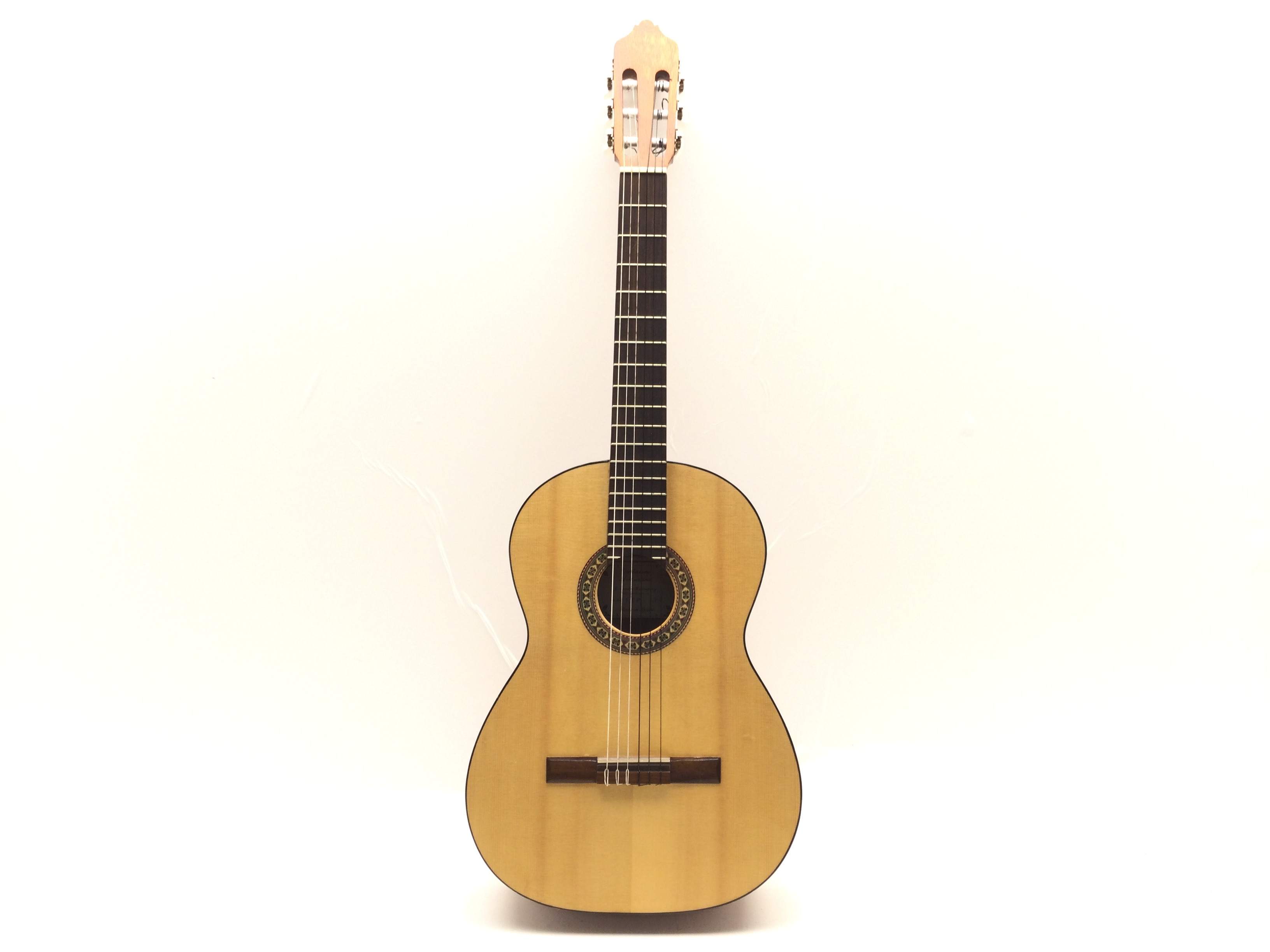 GUITARRA CLASICA