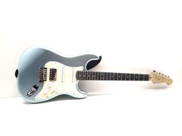 guitarra electrica donner dst 152r