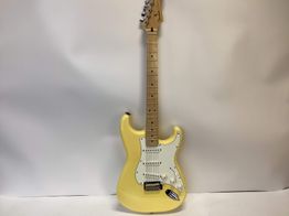 guitarra electrica fender plyasmn buttercream con funda