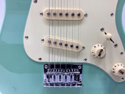 guitarra el&eacute;trica jet js300-mini sfg