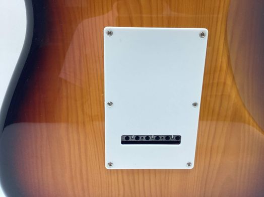 guitarra el&eacute;trica johny guitars strato