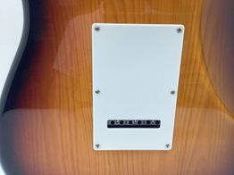 guitarra el&eacute;trica johny guitars strato