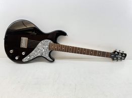 guitarra electrica line 6 variax 500