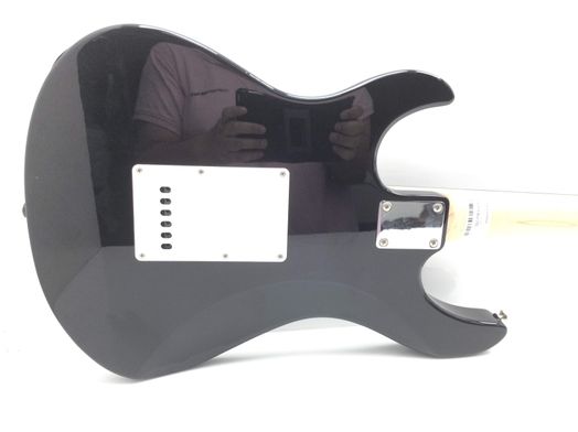 guitarra electrica yamaha pacifica 012 hss