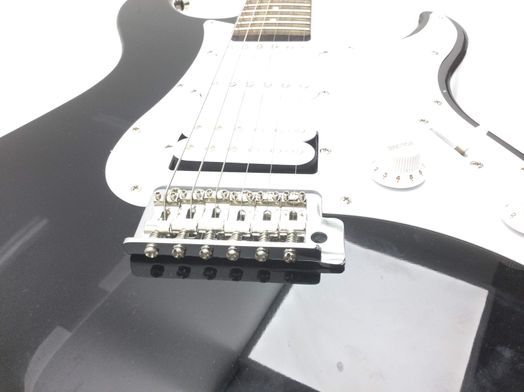 guitarra electrica yamaha pacifica 012 hss