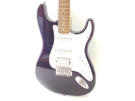 guitarra el&eacute;trica fender squier