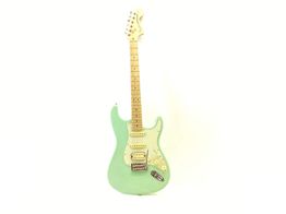 guitarra el&eacute;trica fender startocaster