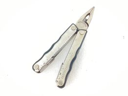 herramienta multiusos leatherman fuse