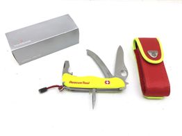 herramienta multiusos victorinox rescuetool