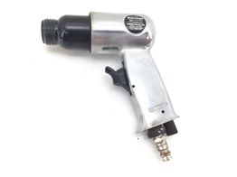 herramienta neumatica korman clavadora