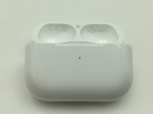in ear apple a2968  caja de carga