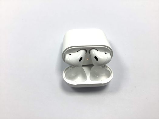in ear apple airpods 1 gen