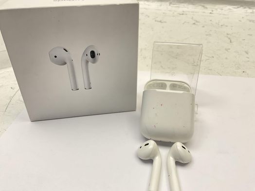in ear apple airpods 2 gen