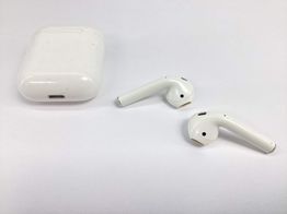 in ear apple airpods 2 gen