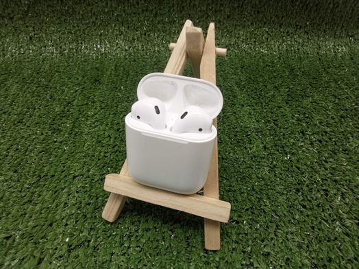 in ear apple airpods 2 gen