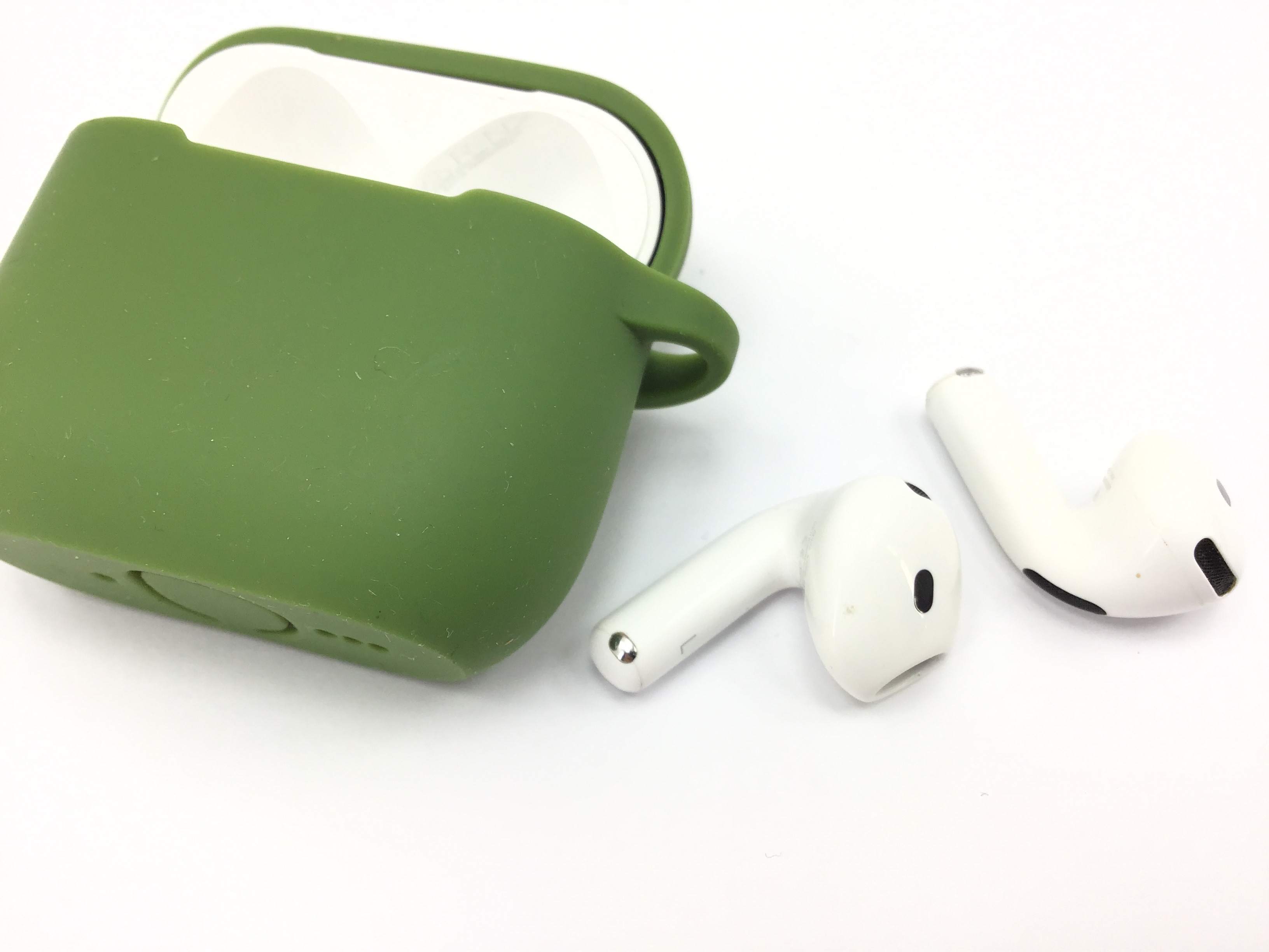 R*n様 未開封 Apple Airpods 4 新品未開封】Apple AirPods 4