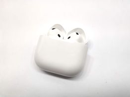 in ear apple airpods 4 gen con cancelacion activa de ruido