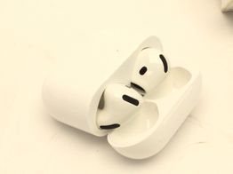 in ear apple airpods 4 gen