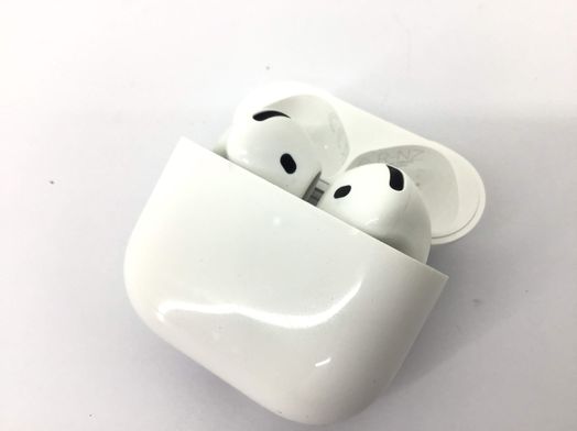in ear apple airpods 4 gen