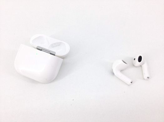 in ear apple airpods 4 gen