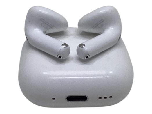 in ear apple airpods 4 gen
