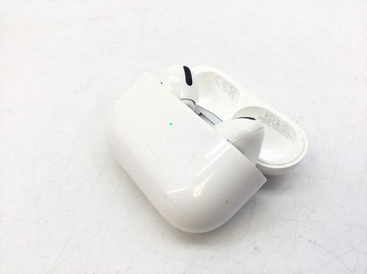 in ear apple airpods pro