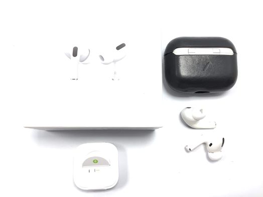 in ear apple airpods pro