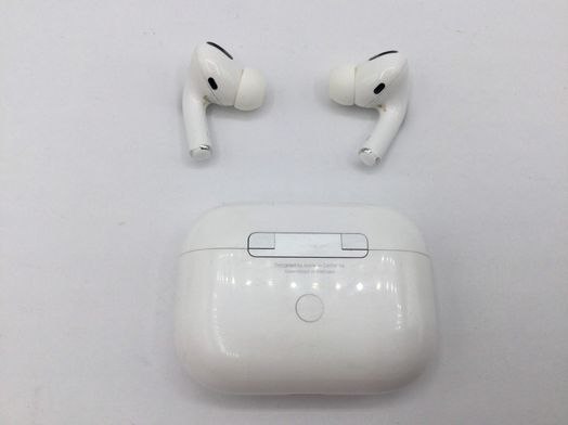 in ear apple airpods pro