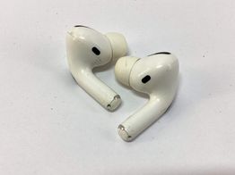 in ear apple airpods pro