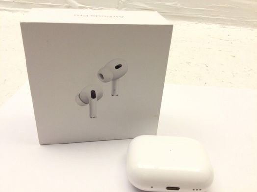 in ear apple airpods pro