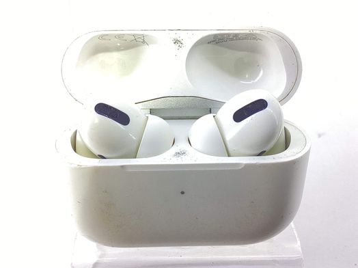 in ear apple airpods pro