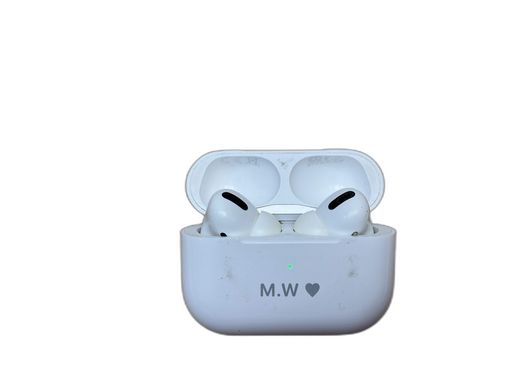 in ear apple airpods pro