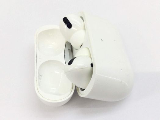 in ear apple airpods pro