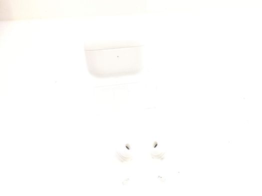 in ear apple airpods pro