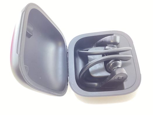 in ear beats powerbeats pro