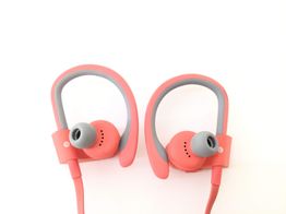 in ear beats powerbeats