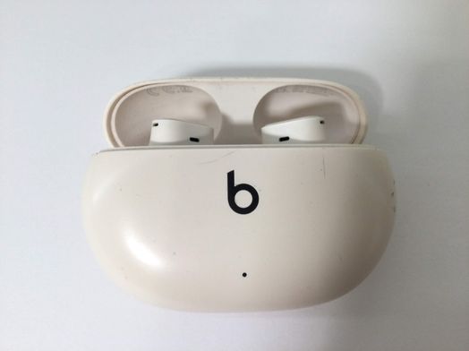 in ear beats studio buds plus