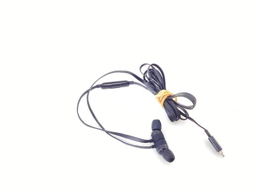 in ear beats urbeats3