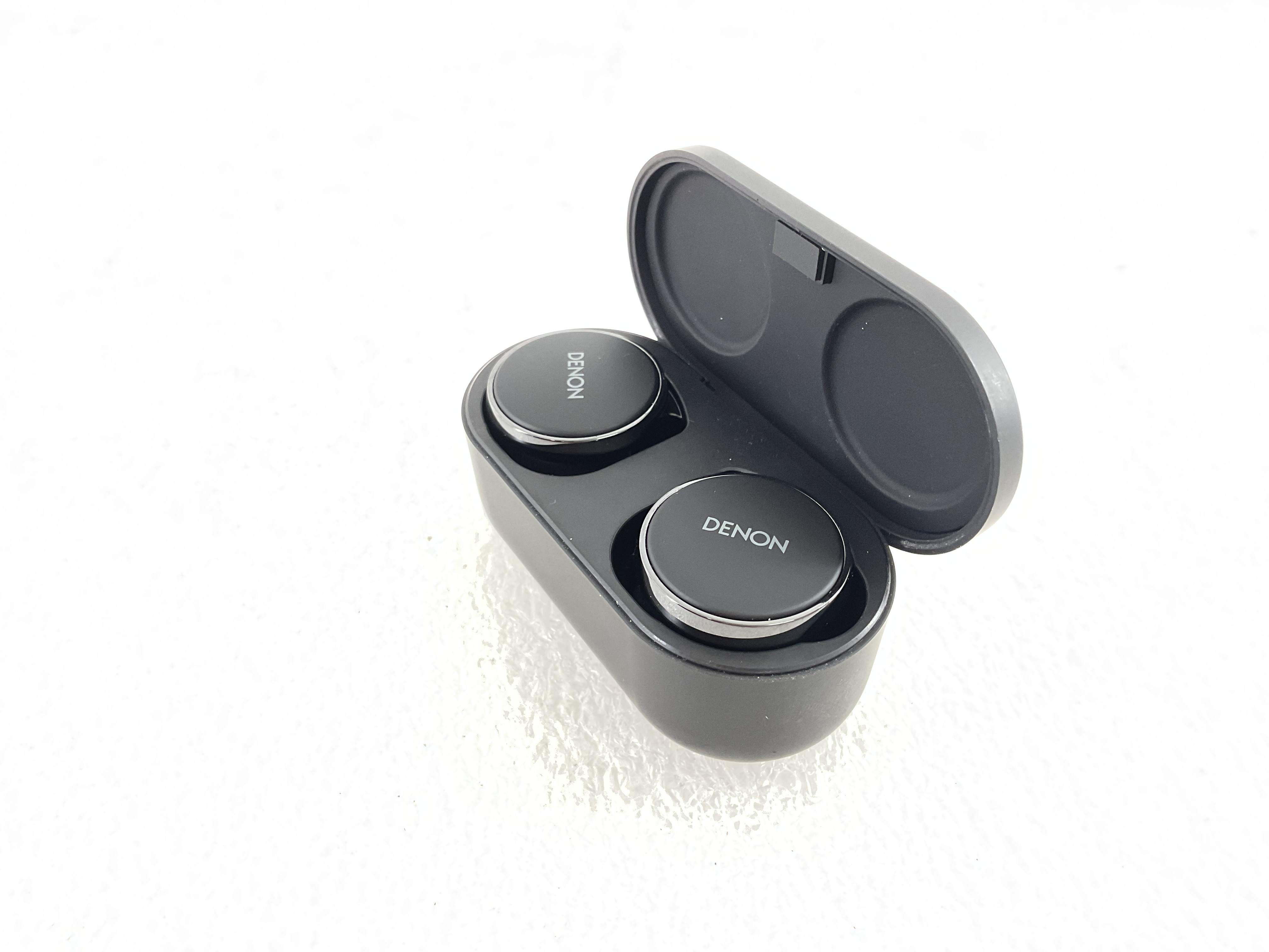 In ear Denon Perl pro em segunda mão | Cash Converters